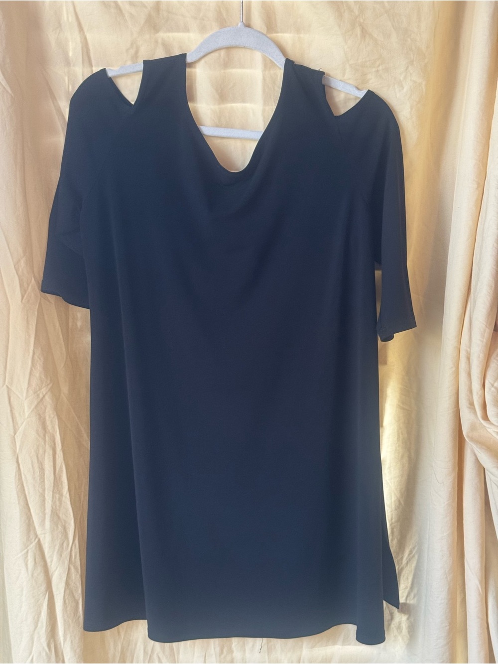 Black Slinky Tunic Top – 3/4 Sleeve, Size M